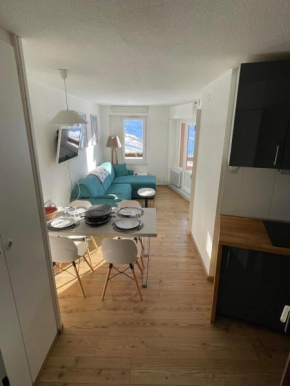 Les Ménuires - Appart 2 pièces 4 pers - Balcon plein SUD - Ski aux pieds